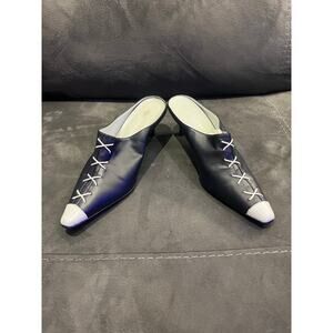Marinella Woman 1” heel size 7 1/2 (B)- NWOB- Made in Italy-Navy